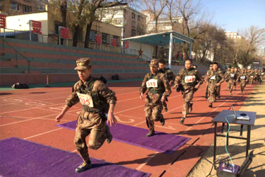 部隊(duì)體能訓(xùn)練